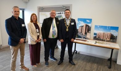 ARK HOUSING SOD CUT 20